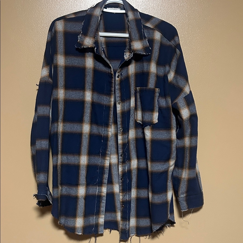 LA MIEL Navy and Gold Plaid Button Up Shirt
